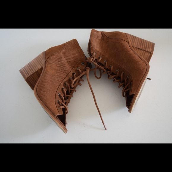 Urban outfitters lace up ankle boots - Picture 8 of 8
